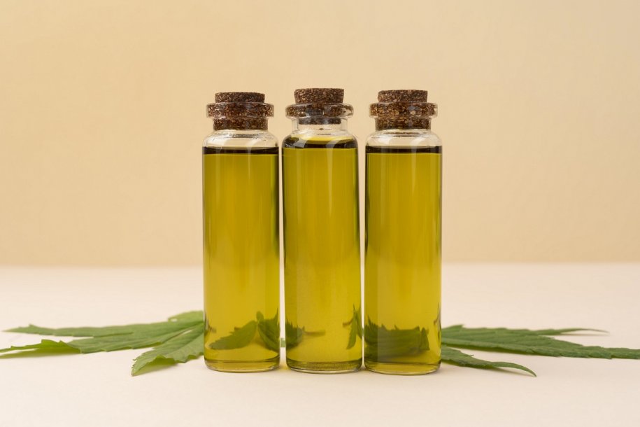 Olej konopny - jakie ma właściwości?